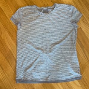 Athleta girls T-shirt